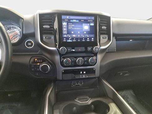 Used 2022 RAM 1500 Big Horn AWD/4WD image 19