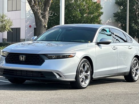 Used 2024 Honda Accord EX image 8