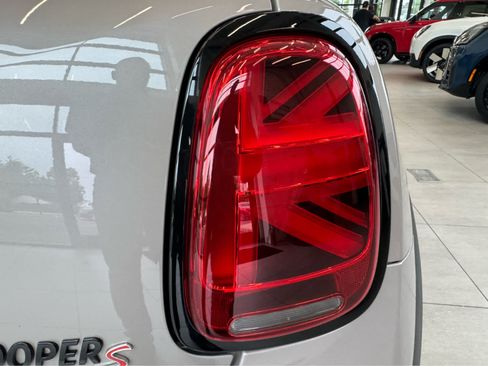 Certified 2024 MINI Cooper S FWD image 29