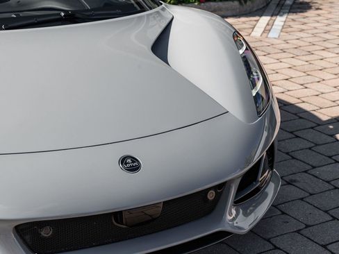 New 2026 Lotus Emira SE image 11