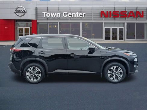 Certified 2023 Nissan Rogue SV AWD/4WD image 8