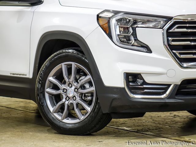 Certified 2024 GMC Terrain SLT FWD image 4