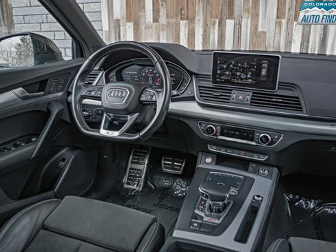 Used 2020 Audi SQ5 Premium Plus w/ Premium Plus Package image 16