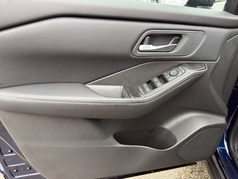 New 2026 Nissan Rogue SV w/ Cold Weather Package AWD/4WD image 13
