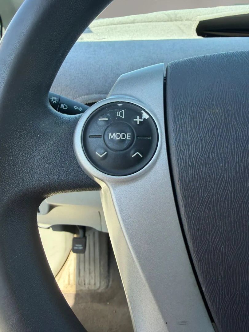 Used 2010 Toyota Prius Two FWD image 22