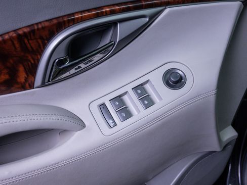 Used 2013 Buick LaCrosse Leather image 17