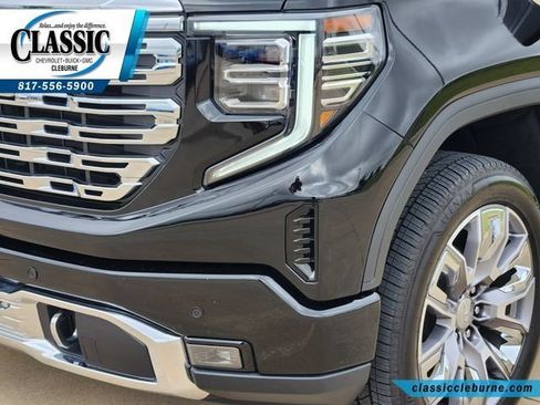 Used 2026 GMC Sierra 1500 Denali w/ Denali Reserve Package AWD/4WD image 11