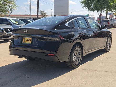 New 2026 Nissan Sentra SV FWD image 3