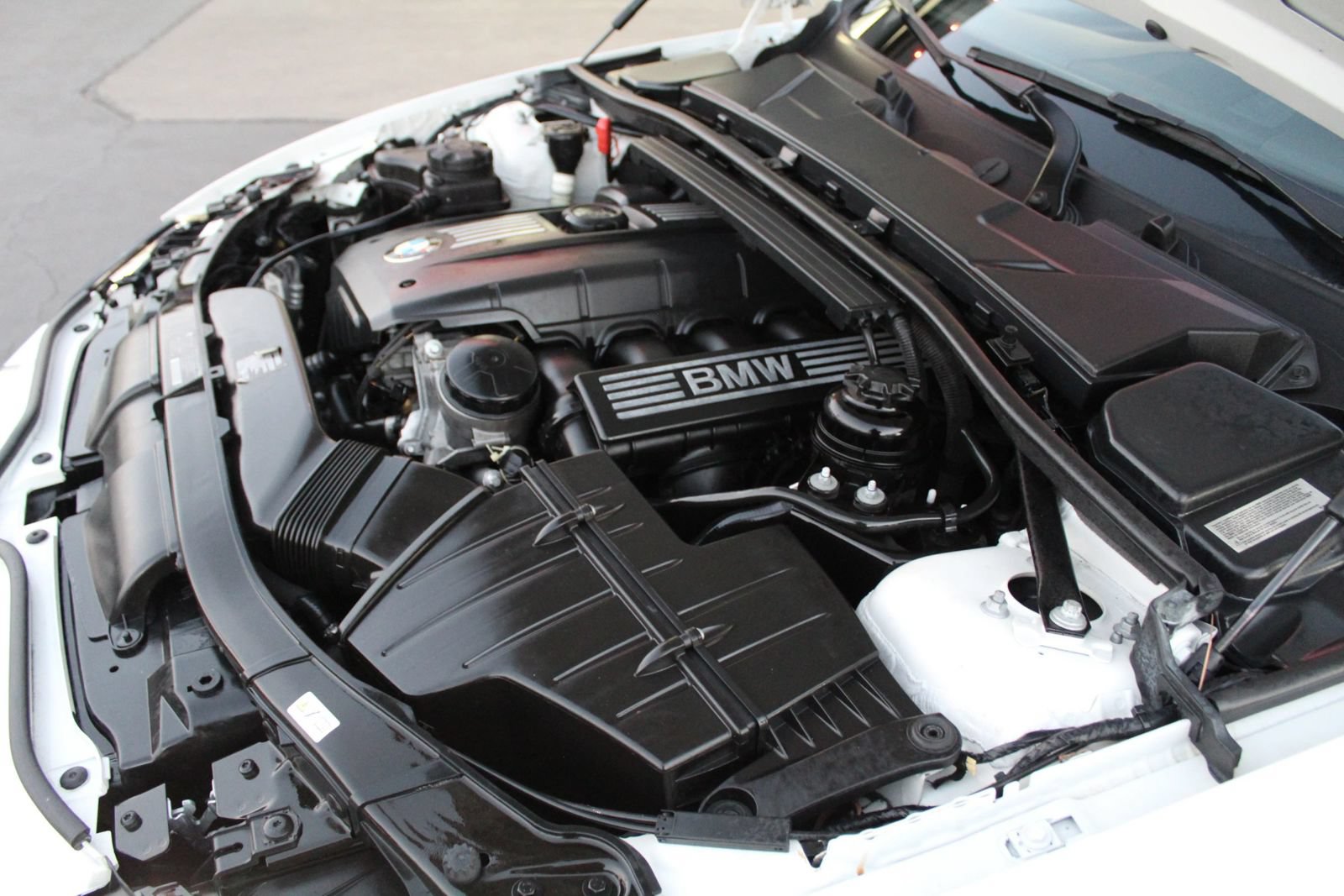 Used 2013 BMW 328i Convertible RWD image 35
