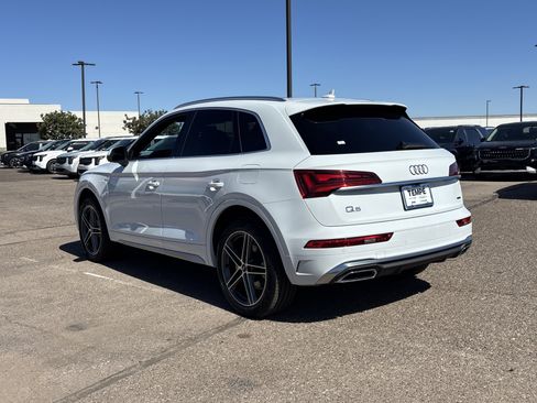 Used 2021 Audi Q5 e Premium Plus w/ Premium Plus Package AWD/4WD image 4