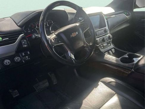 Used 2018 Chevrolet Tahoe LT w/ Luxury Package image 19