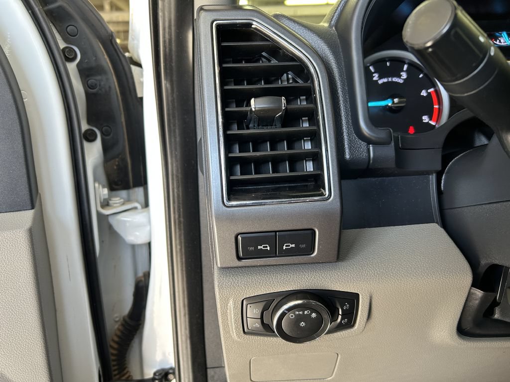 Used 2022 Ford F250 XLT w/ XLT Value Package AWD/4WD image 15
