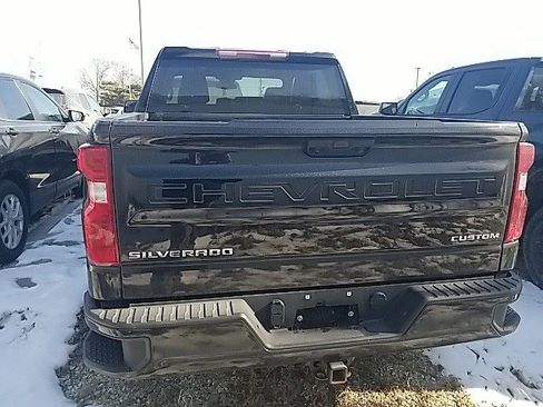 Certified 2022 Chevrolet Silverado 1500 Custom image 8