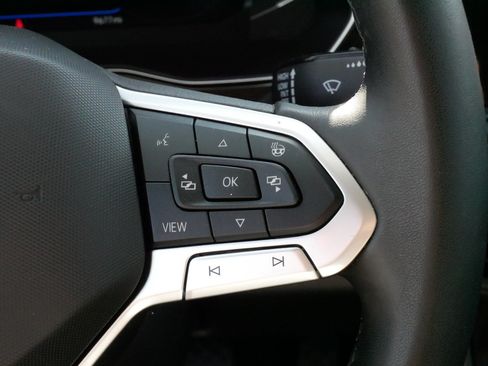 Certified 2023 Volkswagen Jetta SEL FWD image 22