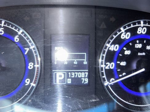 Used 2011 INFINITI EX35 Journey w/ Premium Pkg AWD/4WD image 12