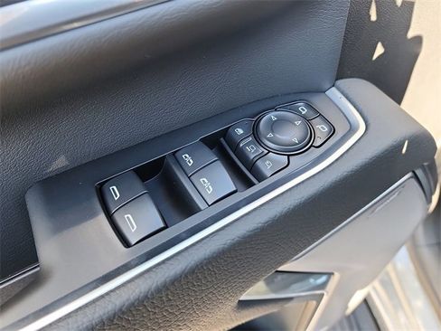 New 2026 GMC Sierra 2500 Denali w/ Denali Reserve Package image 16