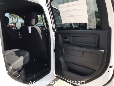 New 2026 RAM 3500 Tradesman w/ Chrome Appearance Group image 16