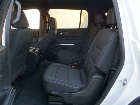 New 2026 Chevrolet Traverse LT FWD image 11