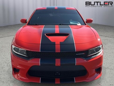 Used 2022 Dodge Charger R/T w/ Plus Group RWD image 9