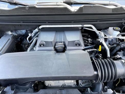 Used 2024 Chevrolet Colorado ZR2 AWD/4WD image 20