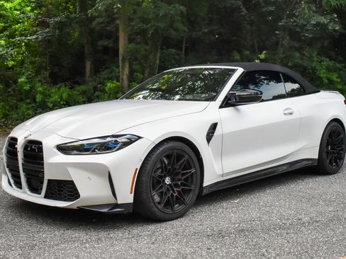 Used 2022 BMW M4 xDrive Competition AWD/4WD image 4