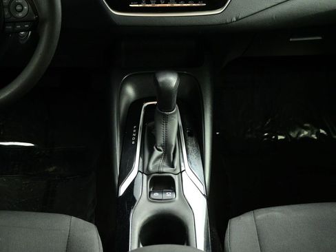 Used 2020 Toyota Corolla LE image 5