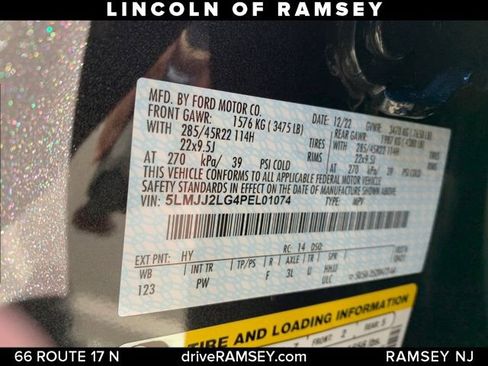 Used 2023 Lincoln Navigator Reserve image 31