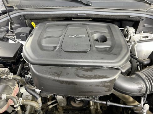 Used 2022 Jeep Grand Cherokee Limited image 31