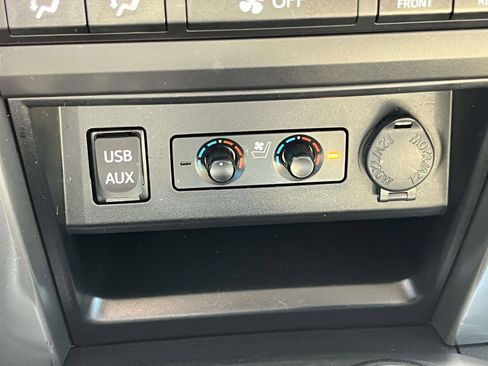 Used 2019 Toyota 4Runner Limited AWD/4WD image 20