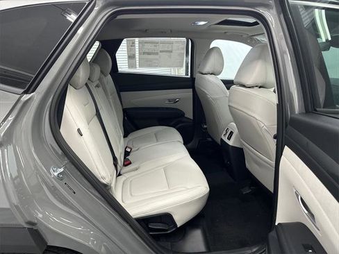 New 2026 Hyundai Tucson SEL image 16