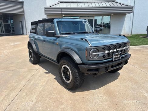 Used 2021 Ford Bronco Badlands w/ Sasquatch Package AWD/4WD image 1