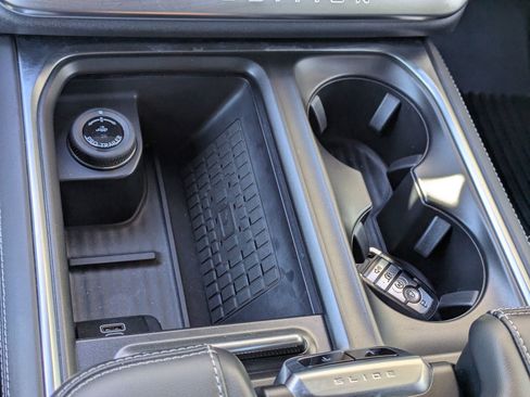 Certified 2025 Ford Expedition Platinum w/ Stealth Performance Package image 24