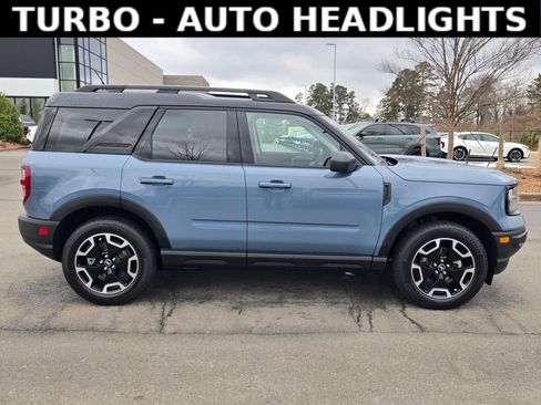 Used 2024 Ford Bronco Sport Outer Banks image 8