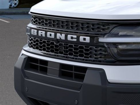 New 2026 Ford Bronco Sport Outer Banks w/ Outer Banks Tech Package+ AWD/4WD image 17