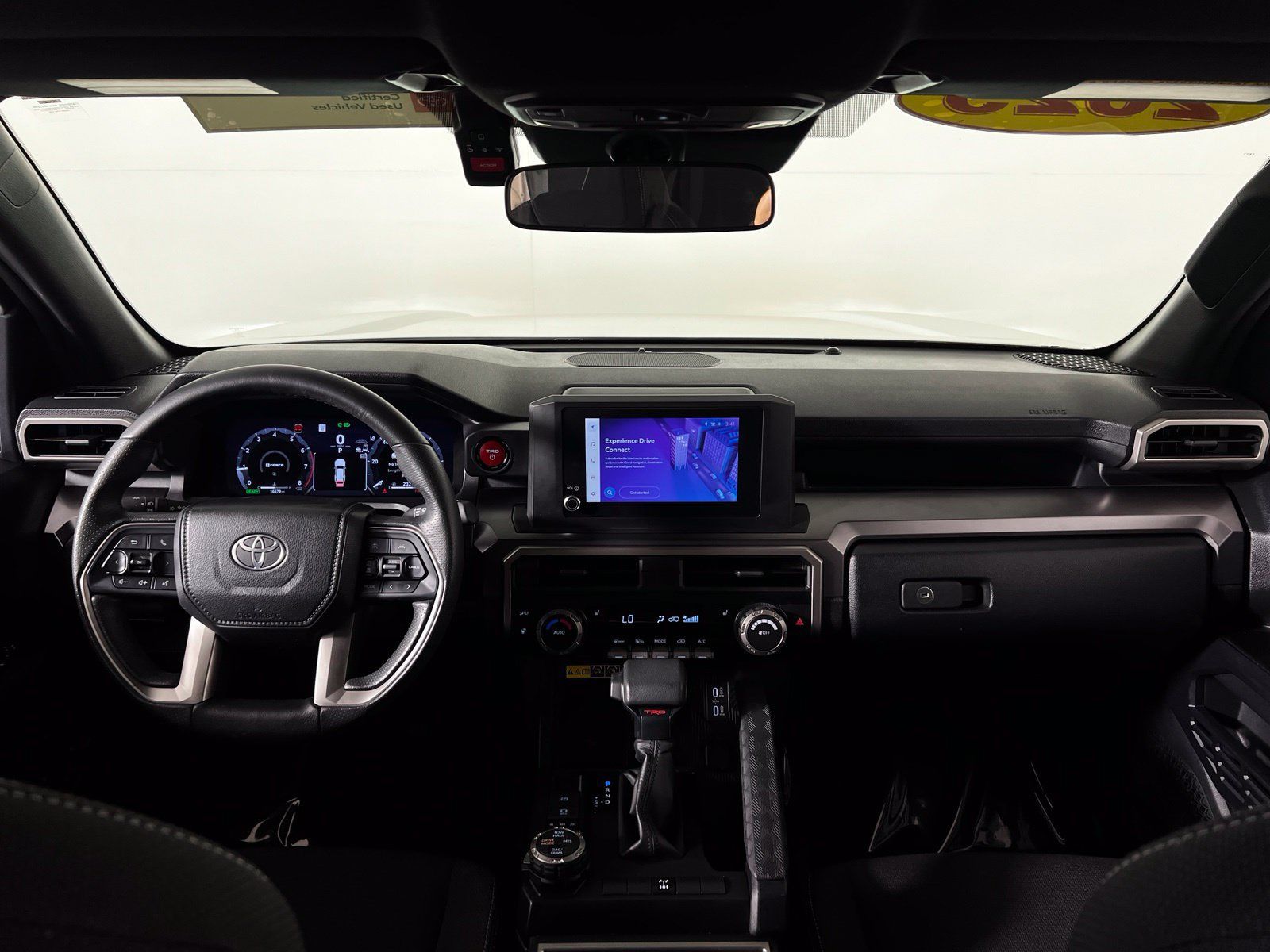 Certified 2025 Toyota 4Runner TRD Off-Road AWD/4WD image 24