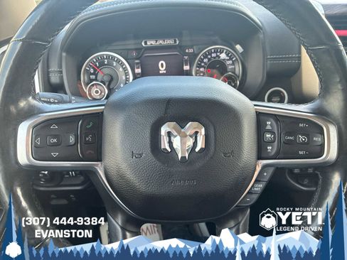 Used 2019 RAM 1500 Laramie AWD/4WD image 14