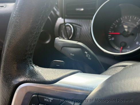 Used 2020 Ford Mustang Coupe RWD image 14