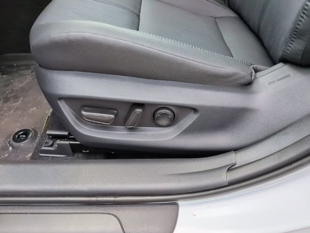 Used 2026 Toyota Camry XSE FWD image 12