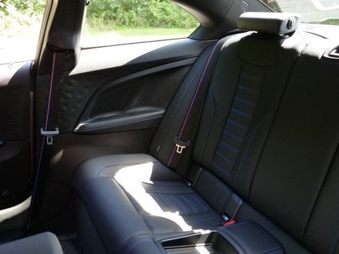 Used 2025 BMW M2 w/ Lighting Package RWD image 39