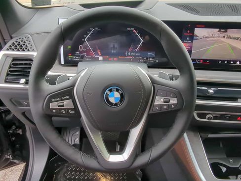 Used 2026 BMW X5 xDrive50e w/ Premium Package AWD/4WD image 25