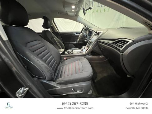 Used 2016 Ford Fusion SE FWD image 19
