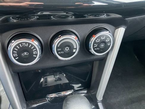 Used 2016 Mitsubishi Lancer ES image 9