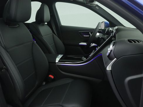 New 2026 Mercedes-Benz GLC 300 image 7