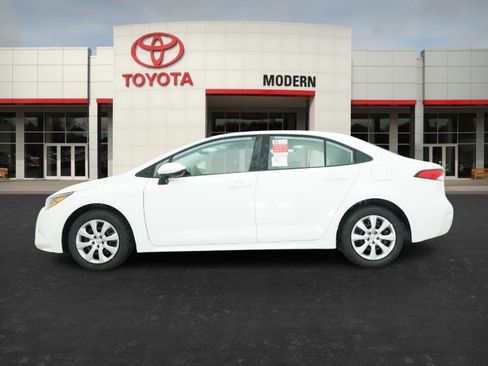 New 2026 Toyota Corolla LE image 10