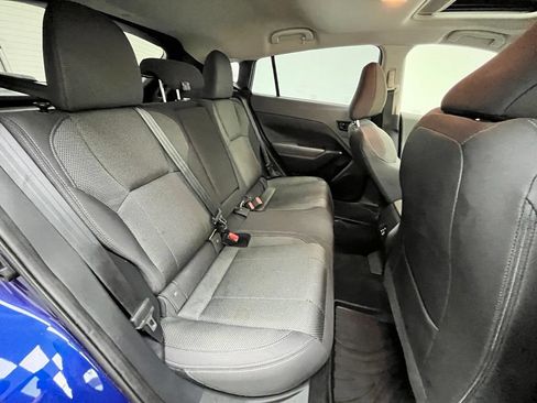 Used 2024 Subaru Crosstrek 2.0i Premium AWD/4WD image 37