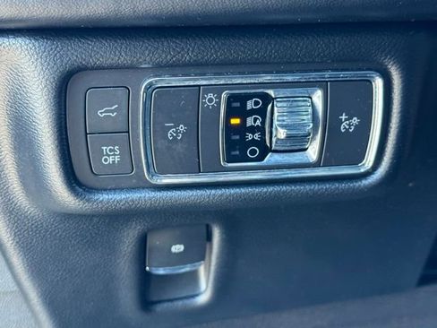 Certified 2021 Lincoln Nautilus Reserve image 11