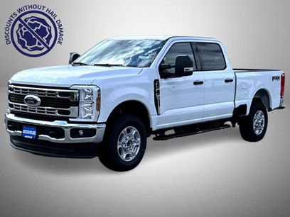 New 2026 Ford F250 XLT w/ FX4 Off-Road Package