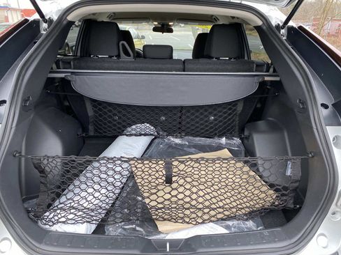 Used 2024 Mitsubishi Eclipse Cross LE image 6