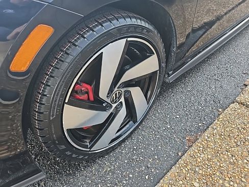 Certified 2024 Volkswagen GTI S image 11