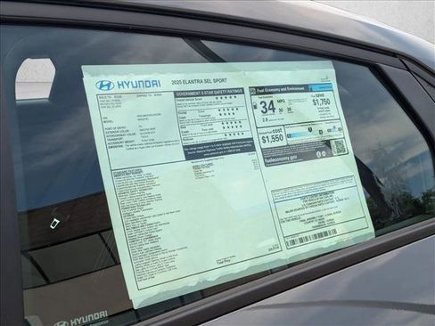 Used 2025 Hyundai Elantra Sport image 23